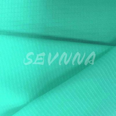 Vải polyester tái chế là sự lựa chọn thân thiện với môi trường để sản xuất thời trang bền vững