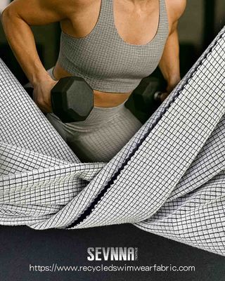 Tận dụng tối đa các buổi tập yoga với vải Yoga Wear bền của chúng tôi
